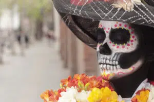 femme fête des morts
